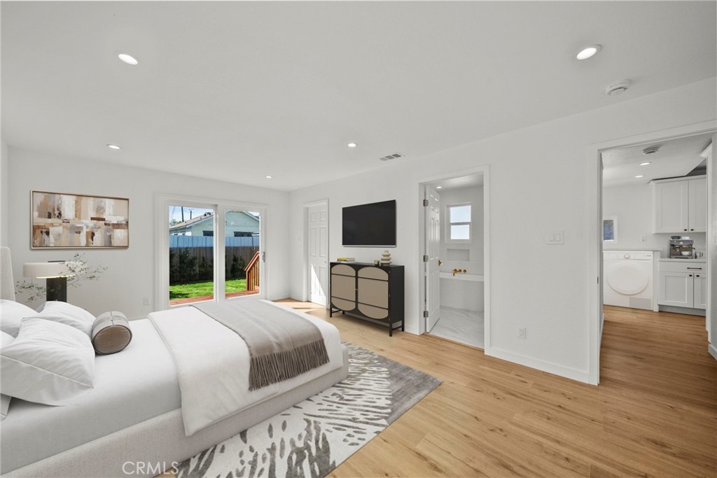 1848 Middleton Property Photo 13