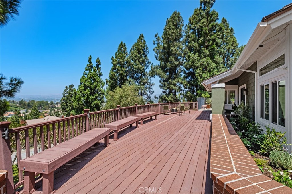 5780 E River Valley Trail Property Photo 3