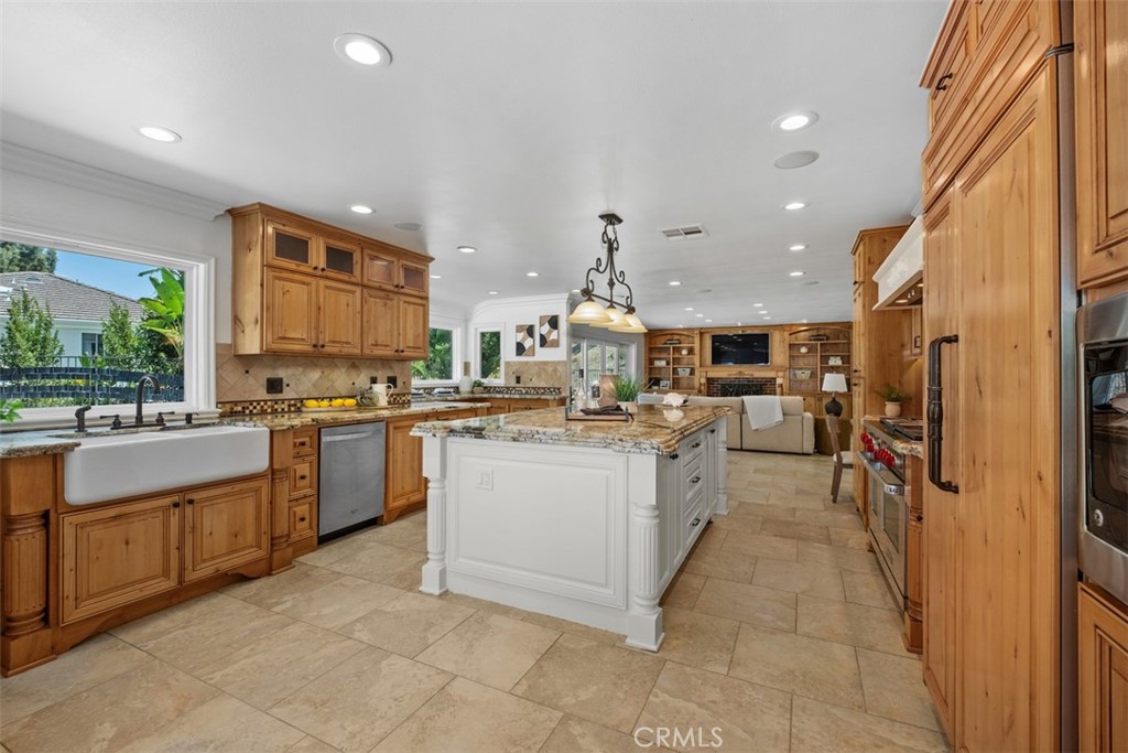 5780 E River Valley Trail Property Photo 14