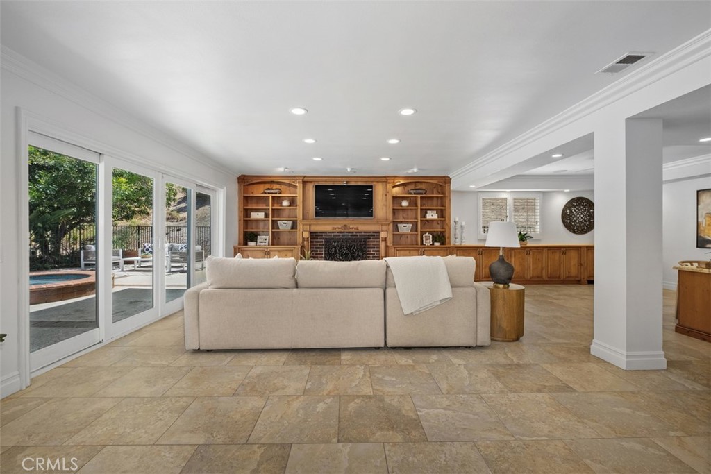 5780 E River Valley Trail Property Photo 18
