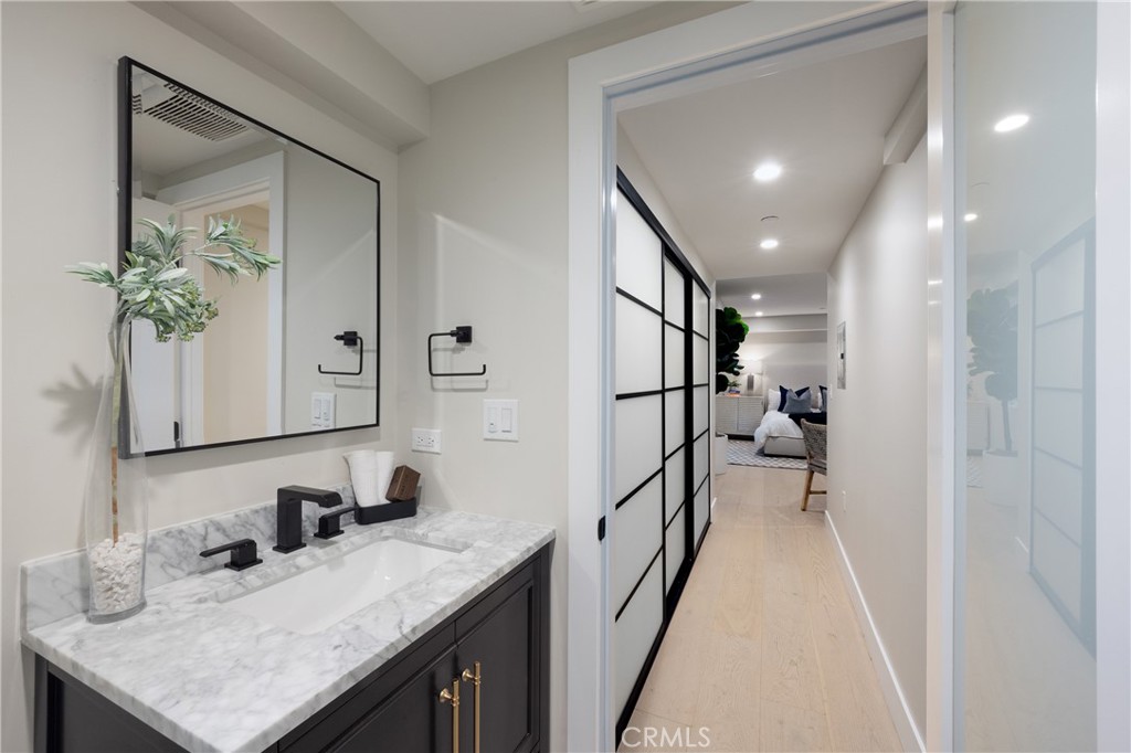 16811 14th Property Photo 10