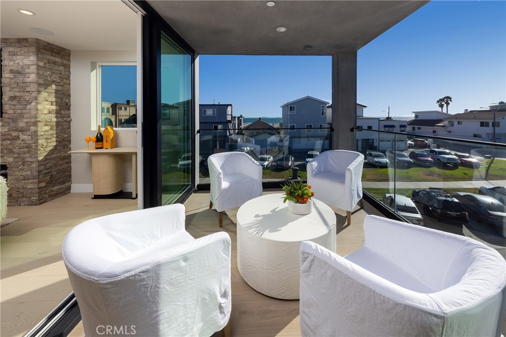 16811 14th Property Photo 29