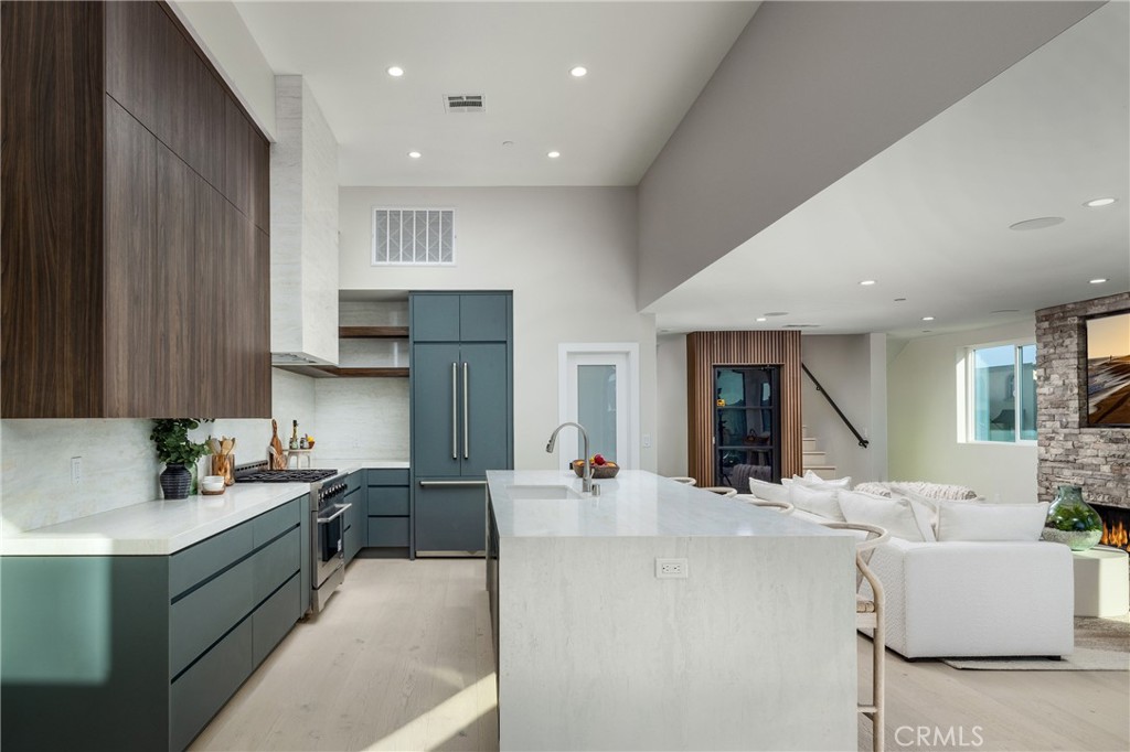 16811 14th Property Photo 33
