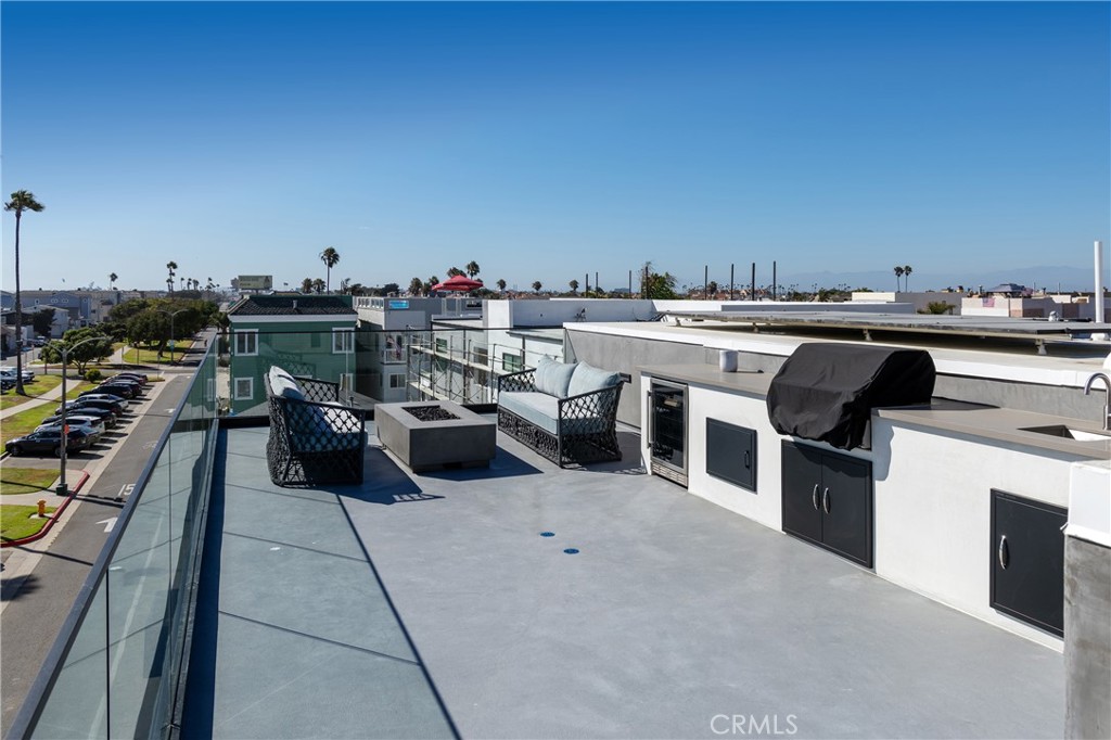 16811 14th Property Photo 35