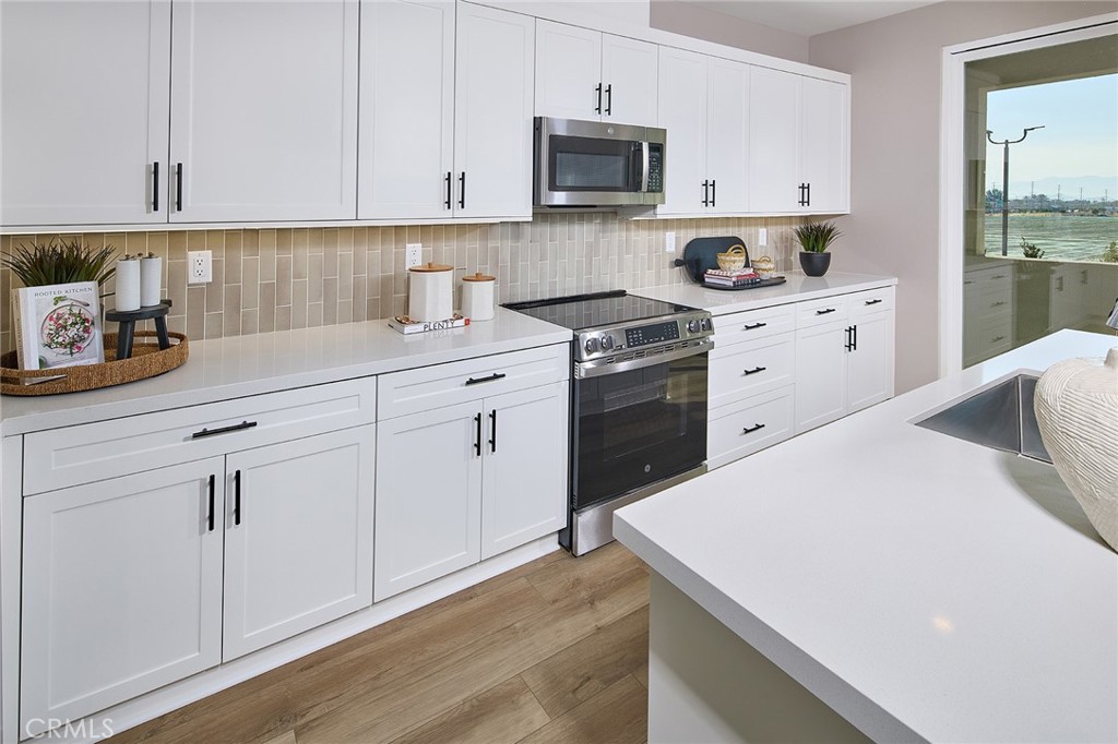 12717 Sahara Street Property Photo 7