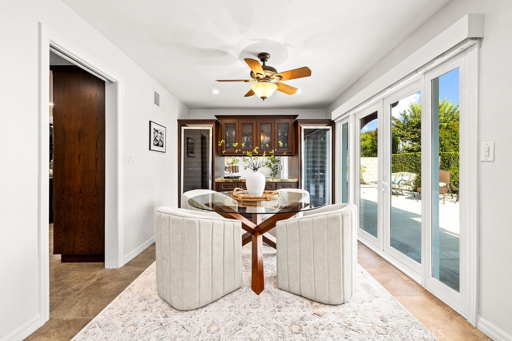 6792 Loyola Drive Property Photo 11