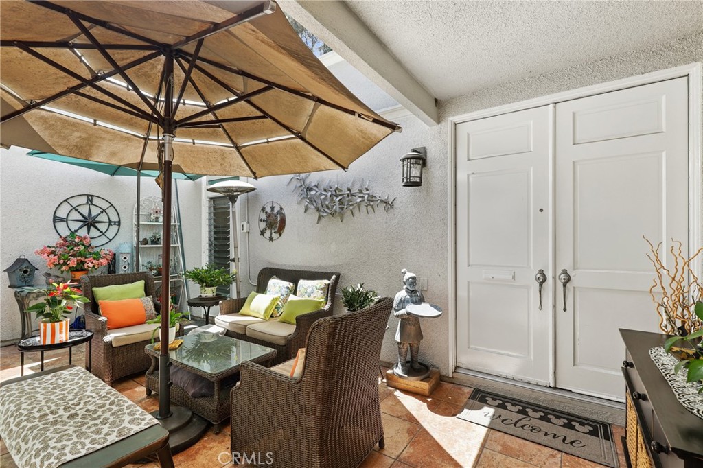 740 Avenida Majorca B Property Photo 3