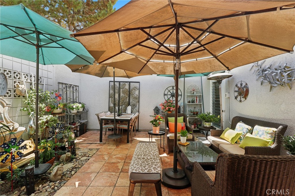 740 Avenida Majorca B Property Photo 4