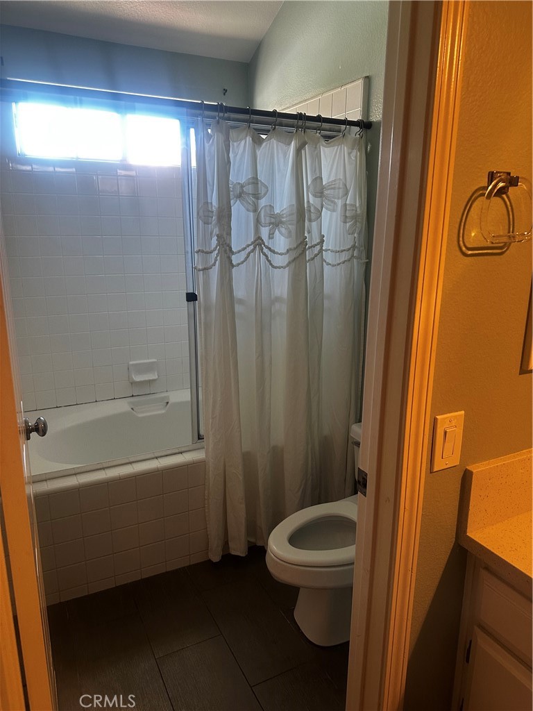 27 Gauguin Circle Property Photo 13
