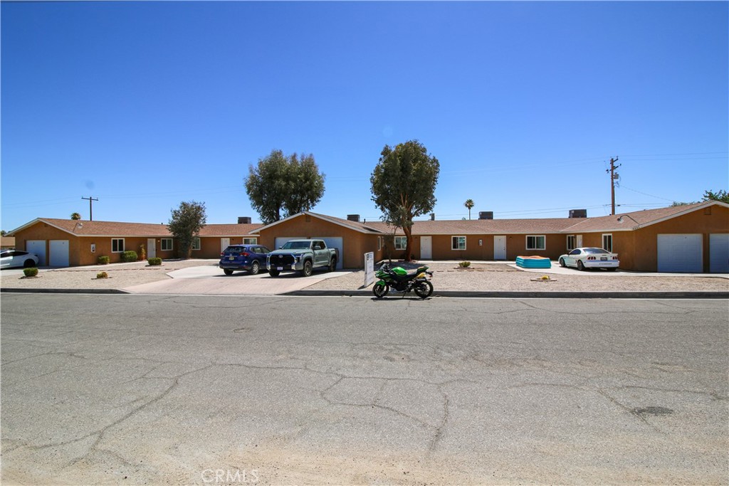 6321 Yucca Property Photo 10