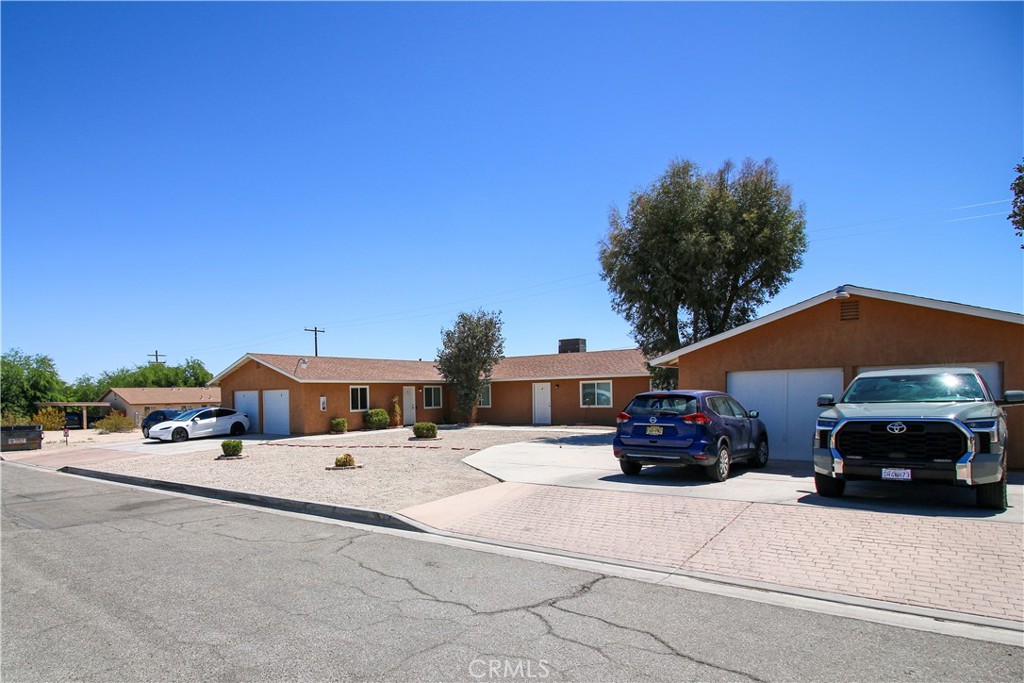 6321 Yucca Property Photo 11