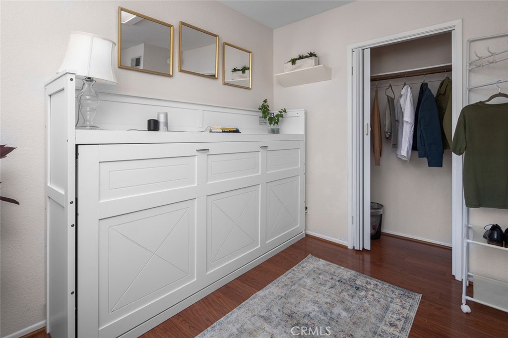 10365 Almayo Avenue 6 Property Photo 13