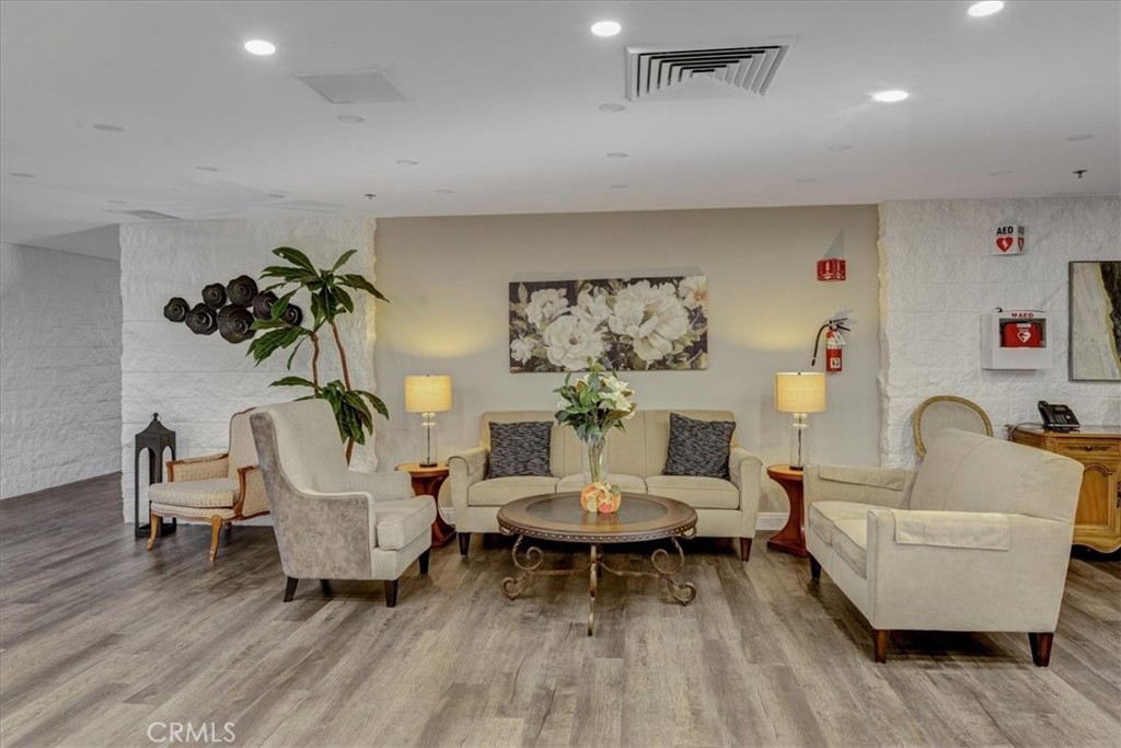 24055 Paseo Del Lago 751 Property Photo 13