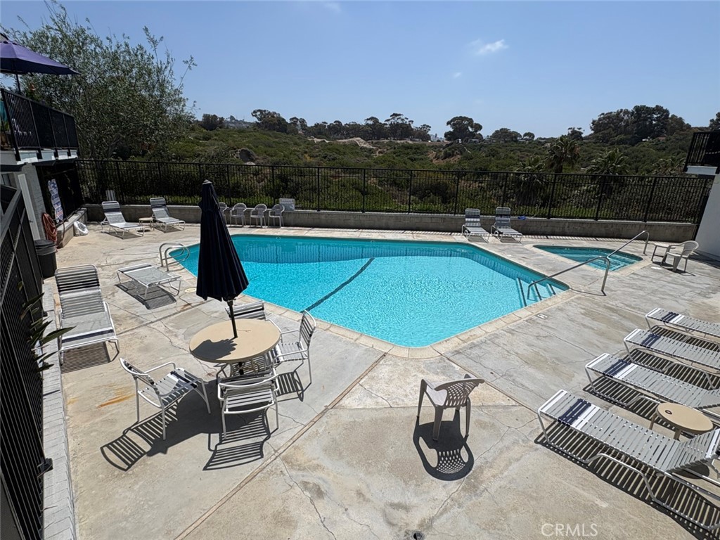 235 Avenida Lobeiro 113 Property Photo 29