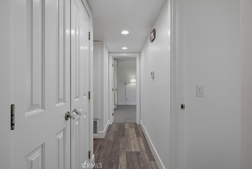 23411 Cambridge Property Photo 20