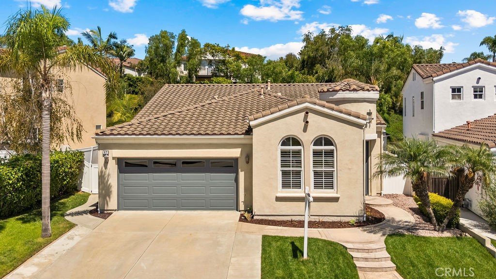 47 Via Palacio Property Photo 6