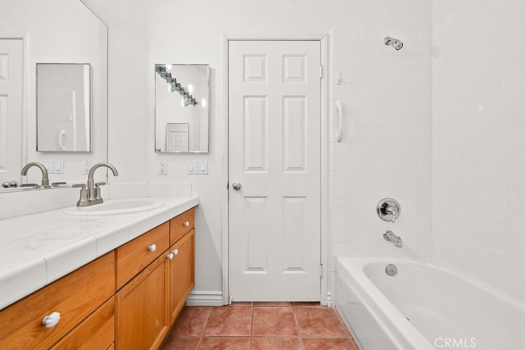 47 Via Palacio Property Photo 33