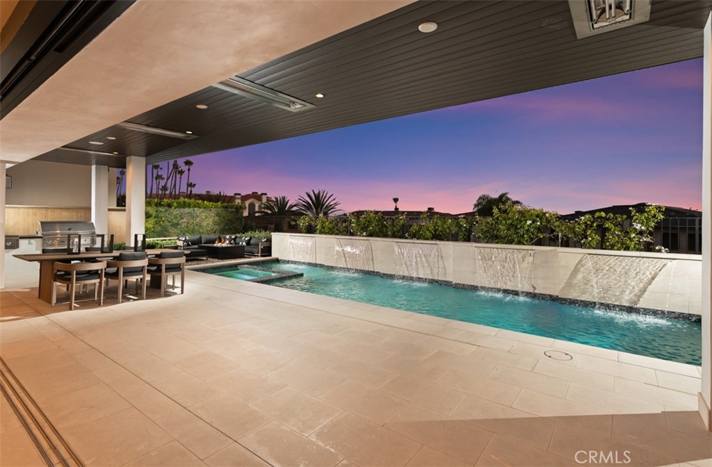 75 Ritz Cove Dr. Property Photo 3