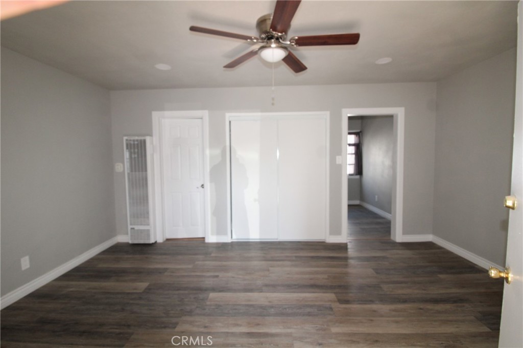 4986 Southern Avenue B Property Photo 3