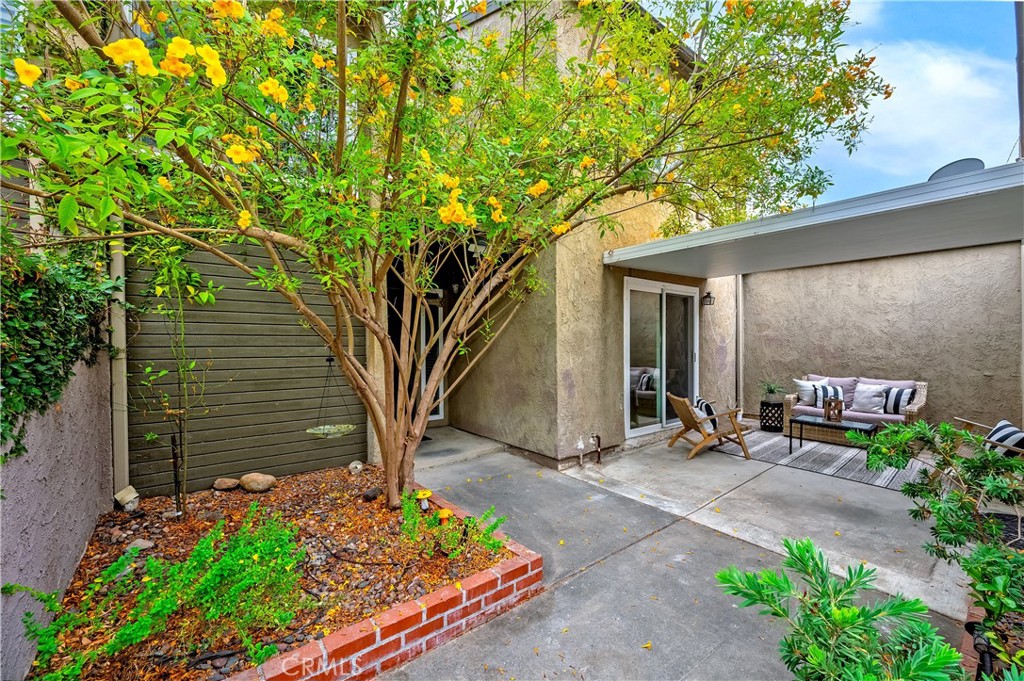 24612 Zena Court Property Photo 8