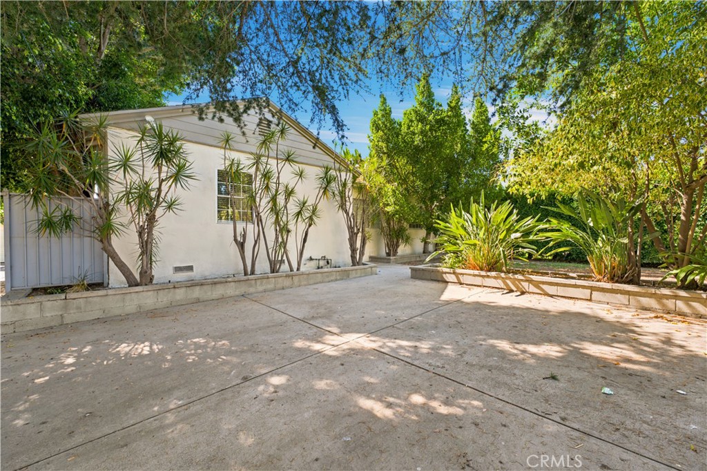 7721 Ethel Avenue Property Photo 1