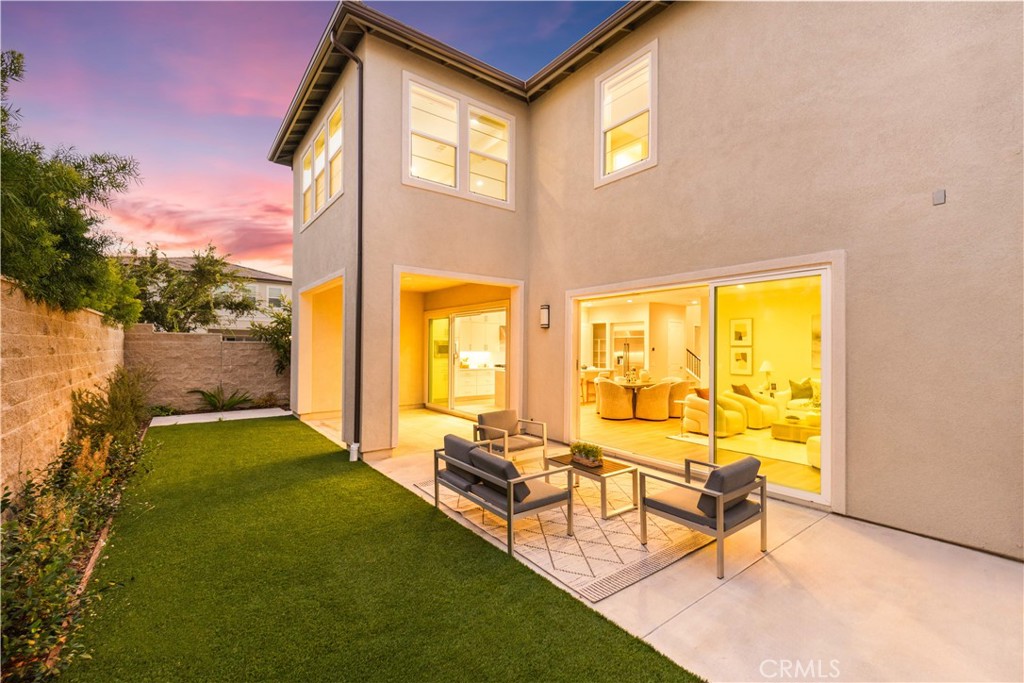 100 Walworth Property Photo 43