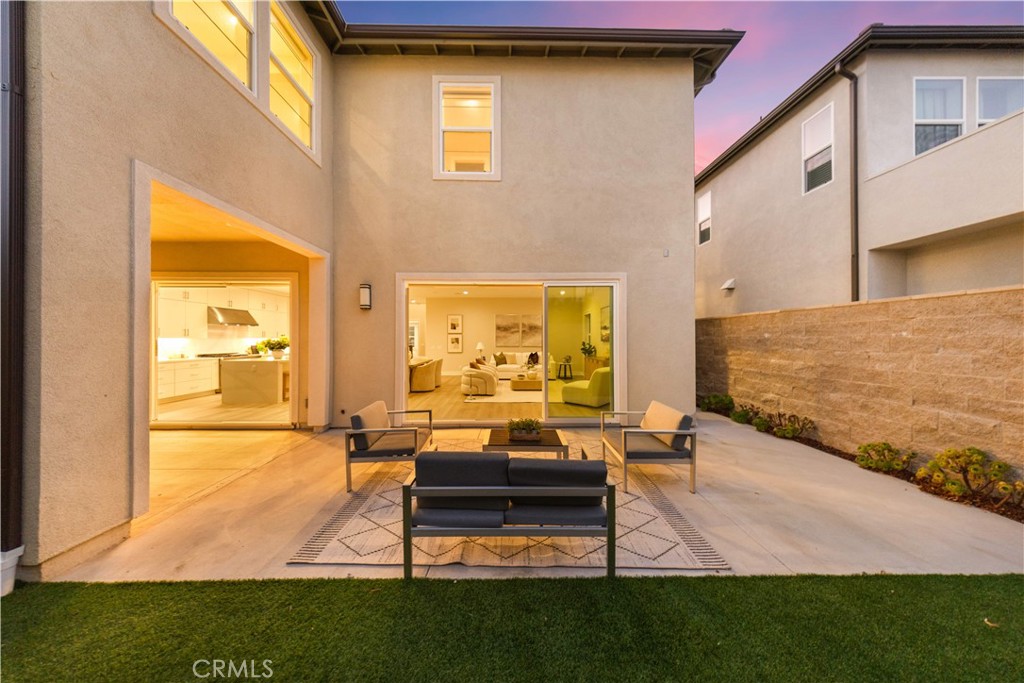 100 Walworth Property Photo 47