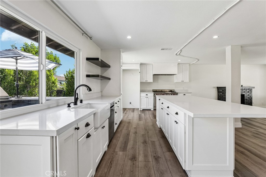 24828 Acropolis Property Photo 42