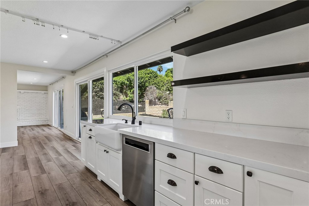 24828 Acropolis Property Photo 45