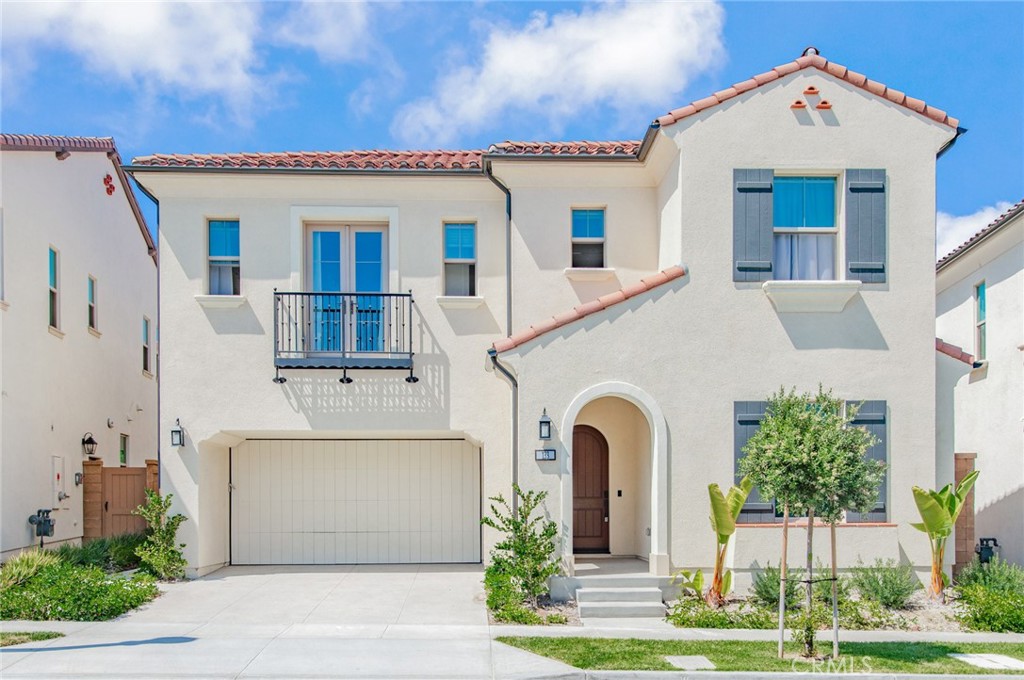 133 Hyperion Property Photo 1