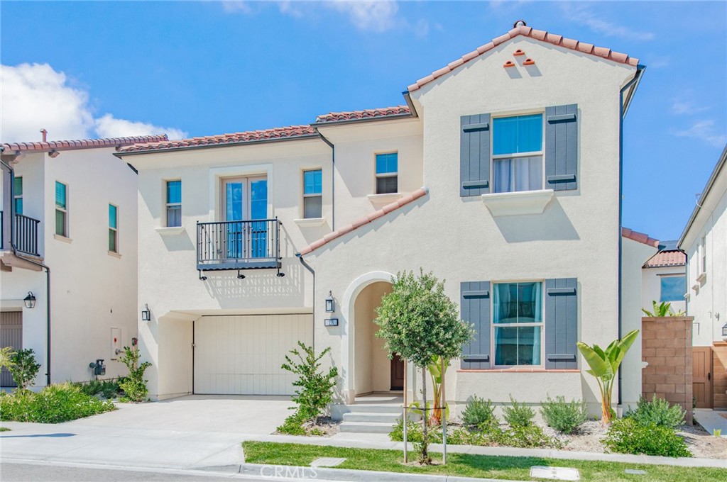 133 Hyperion Property Photo 2
