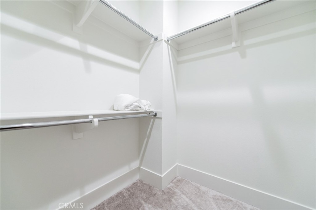 133 Hyperion Property Photo 41
