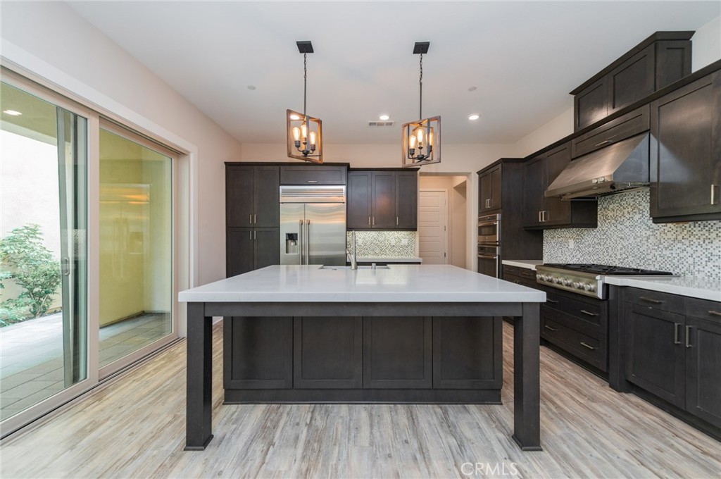 123 Stellar Property Photo 7