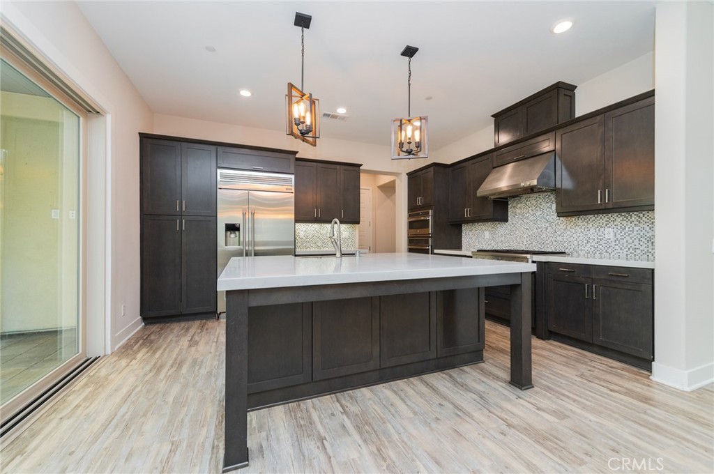 123 Stellar Property Photo 8
