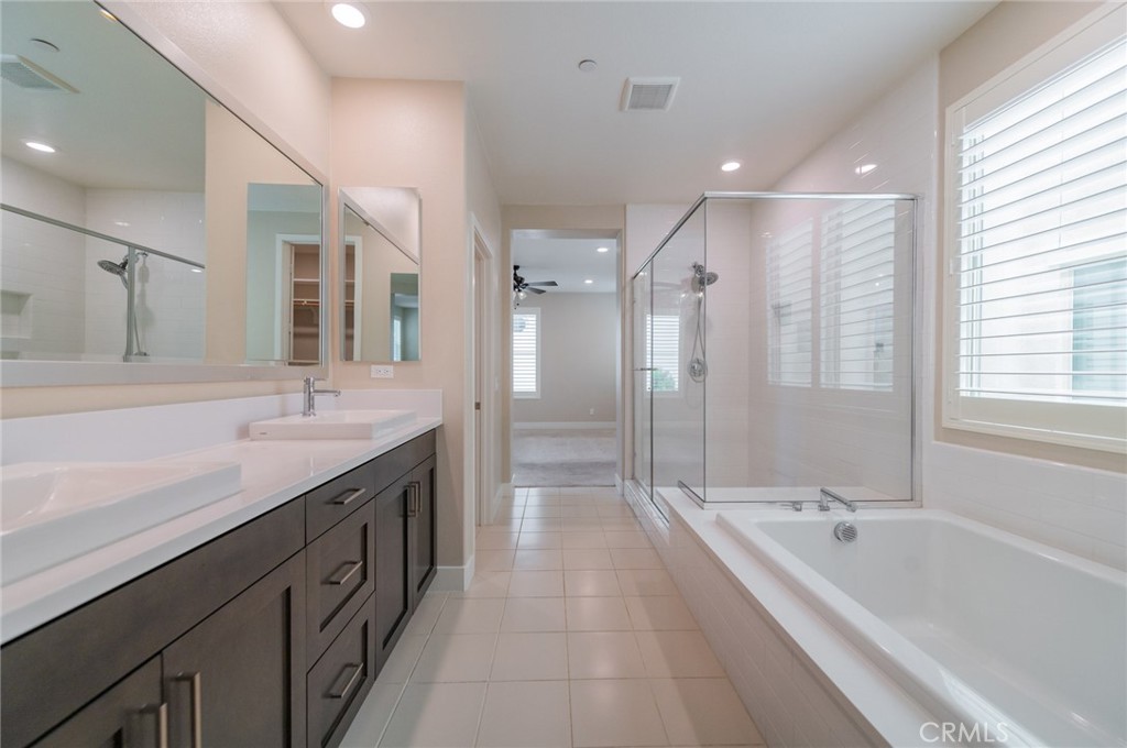 123 Stellar Property Photo 14