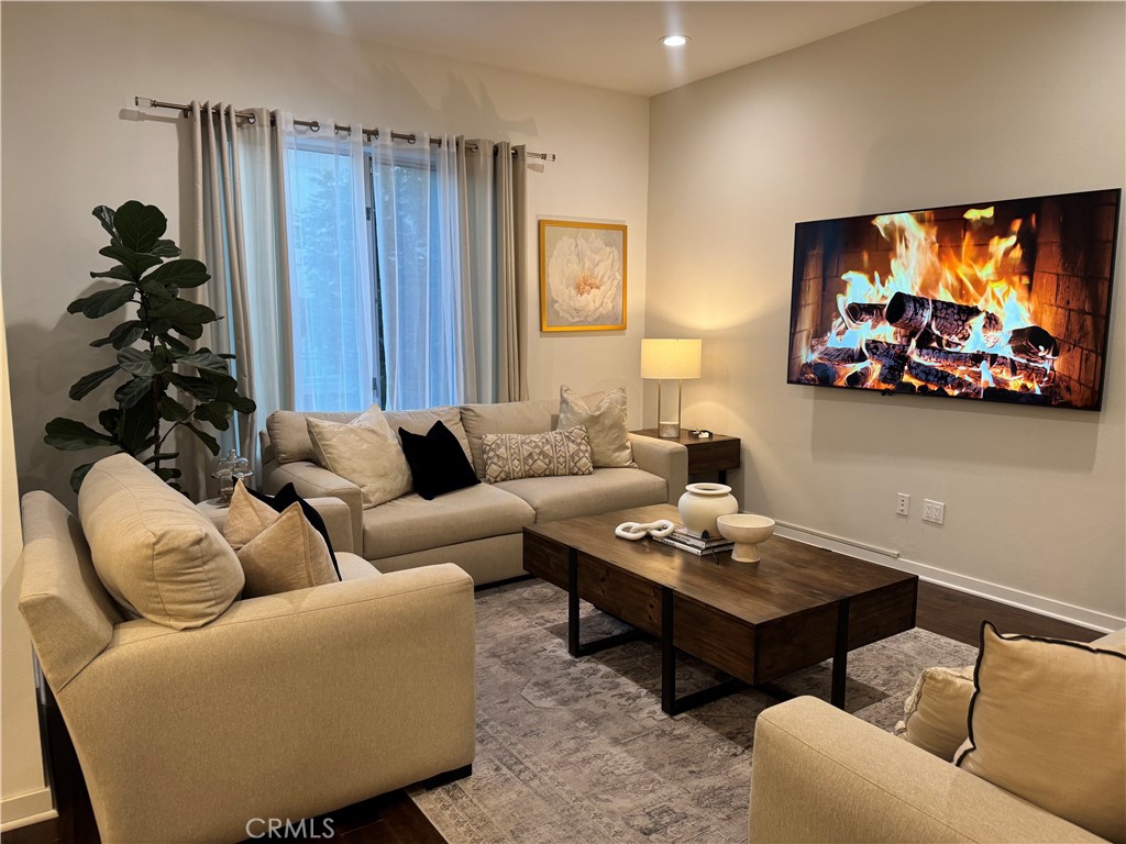 21 Gramercy 218 Property Photo 1
