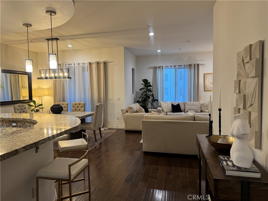 21 Gramercy 218 Property Photo 5
