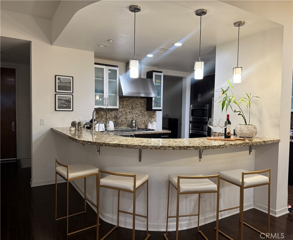 21 Gramercy 218 Property Photo 6