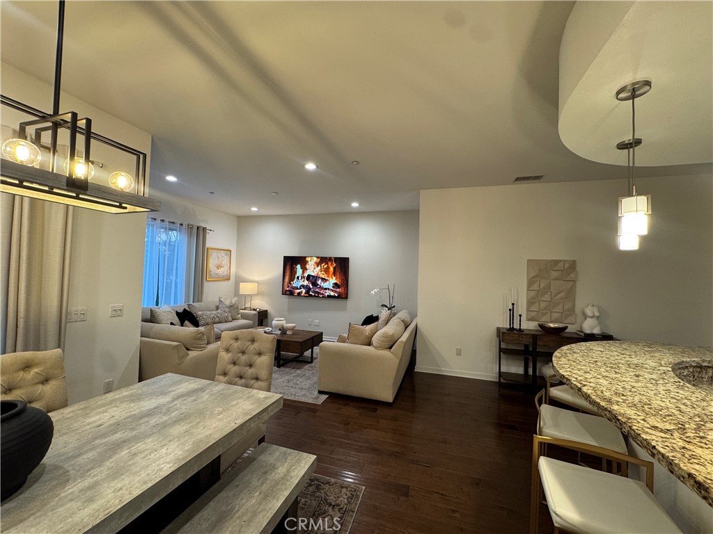 21 Gramercy 218 Property Photo 10