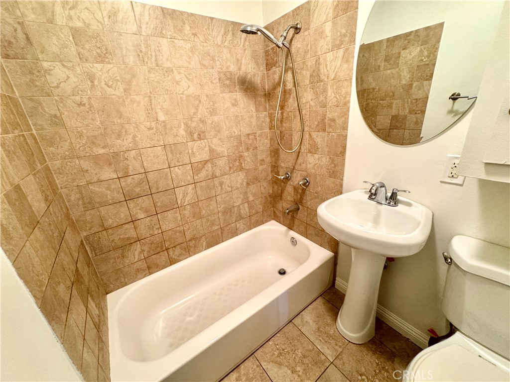 14539 Painter Avenue Property Photo 13