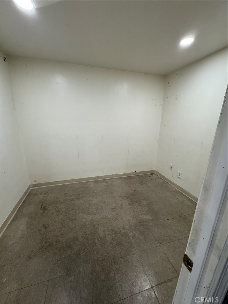 1655 W Base Line Property Photo 4