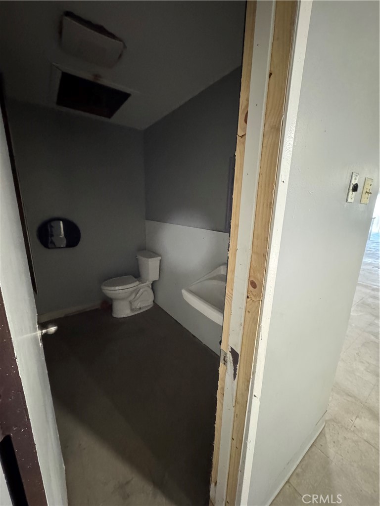 1655 W Base Line Property Photo 5