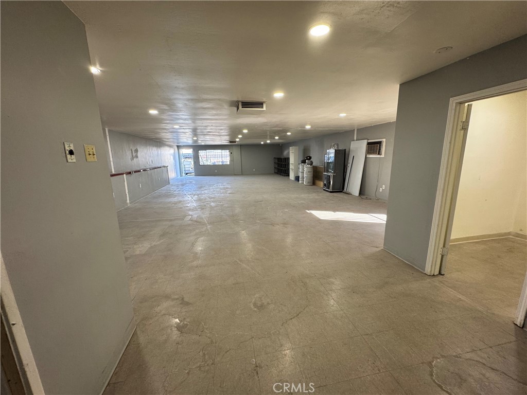 1655 W Base Line Property Photo 6