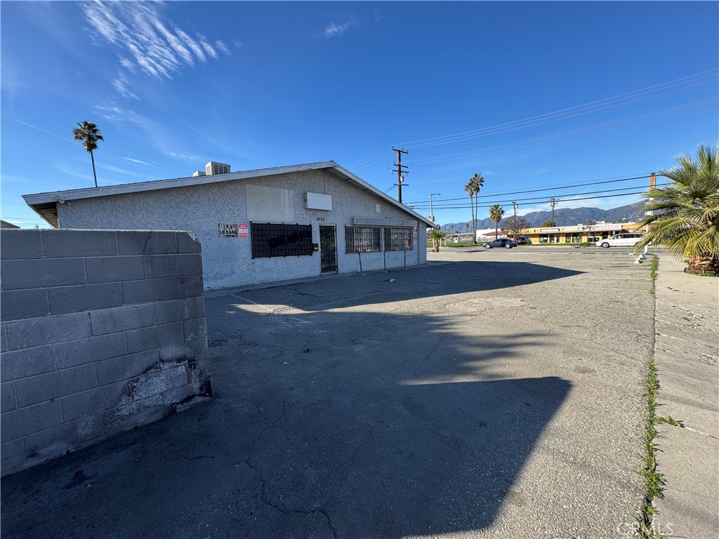 1655 W Base Line Property Photo 22