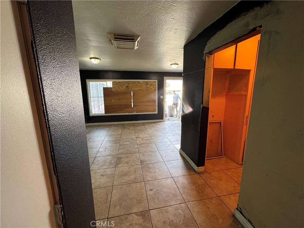 1661 W Base Line Property Photo 1