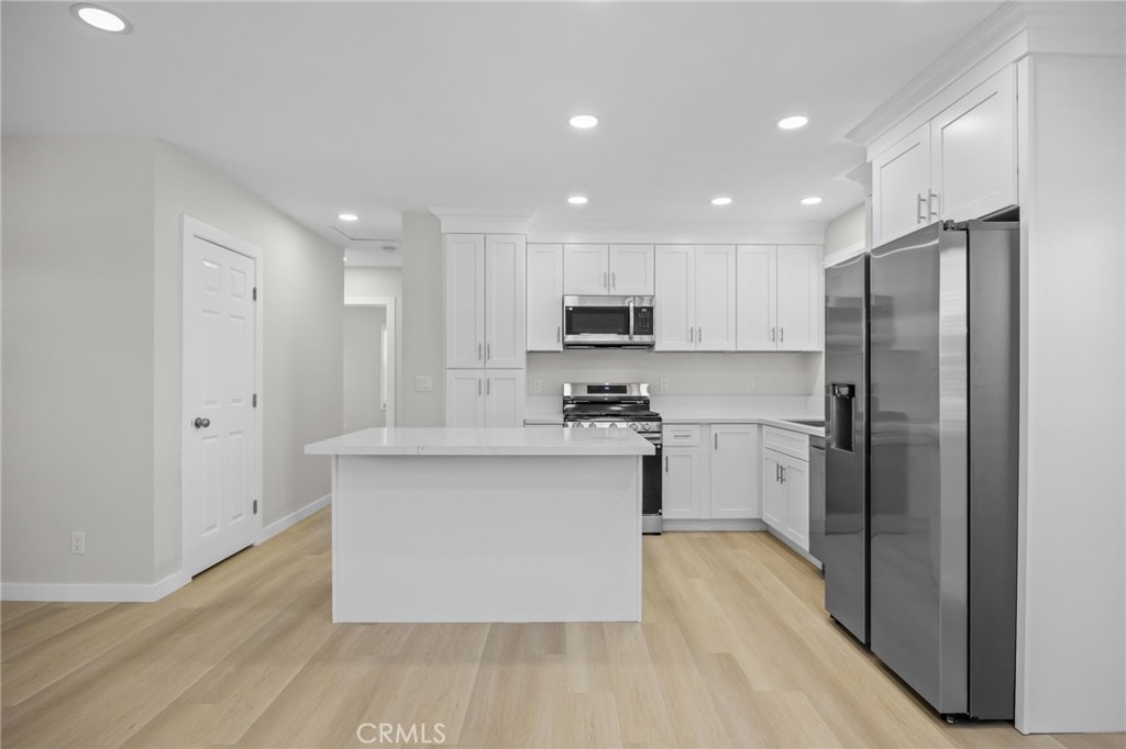 15511 Avery Property Photo 6