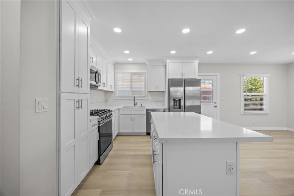 15511 Avery Property Photo 8