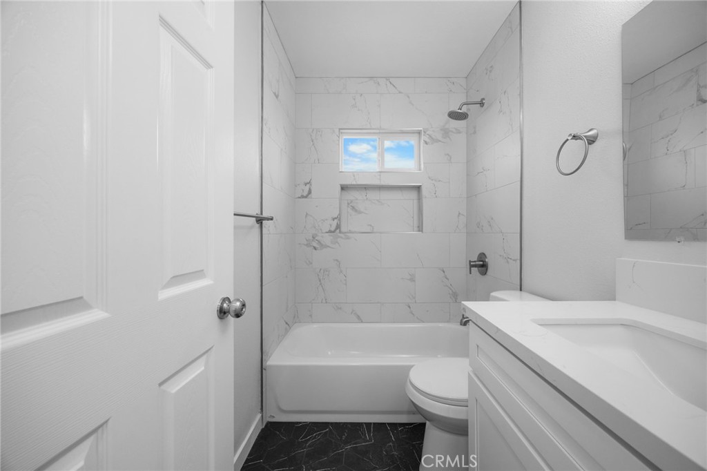 15511 Avery Property Photo 14
