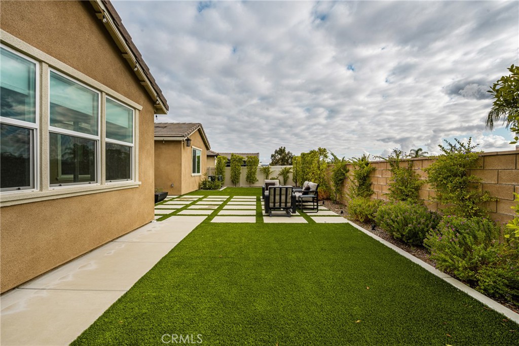 29144 Oak Grove Property Photo 44