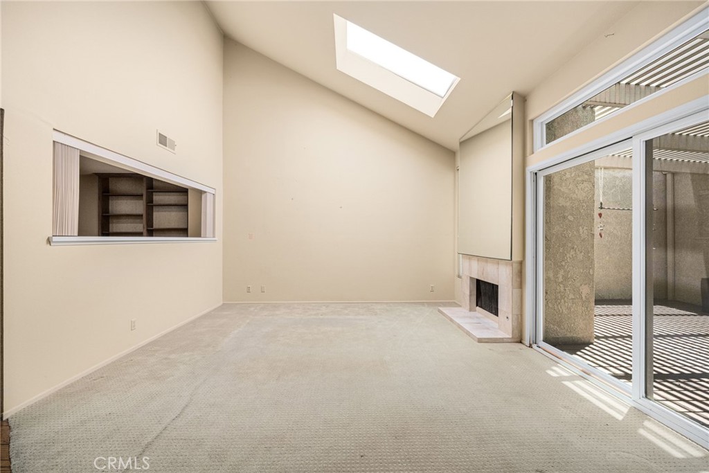 65 Claret Property Photo 6